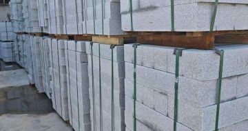 郴州芝麻白路牙石，路侧石