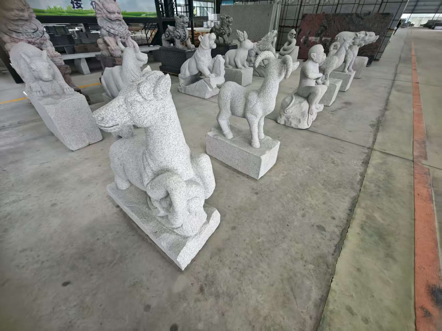 郴州芝麻白雕刻 十二生肖 异形雕刻