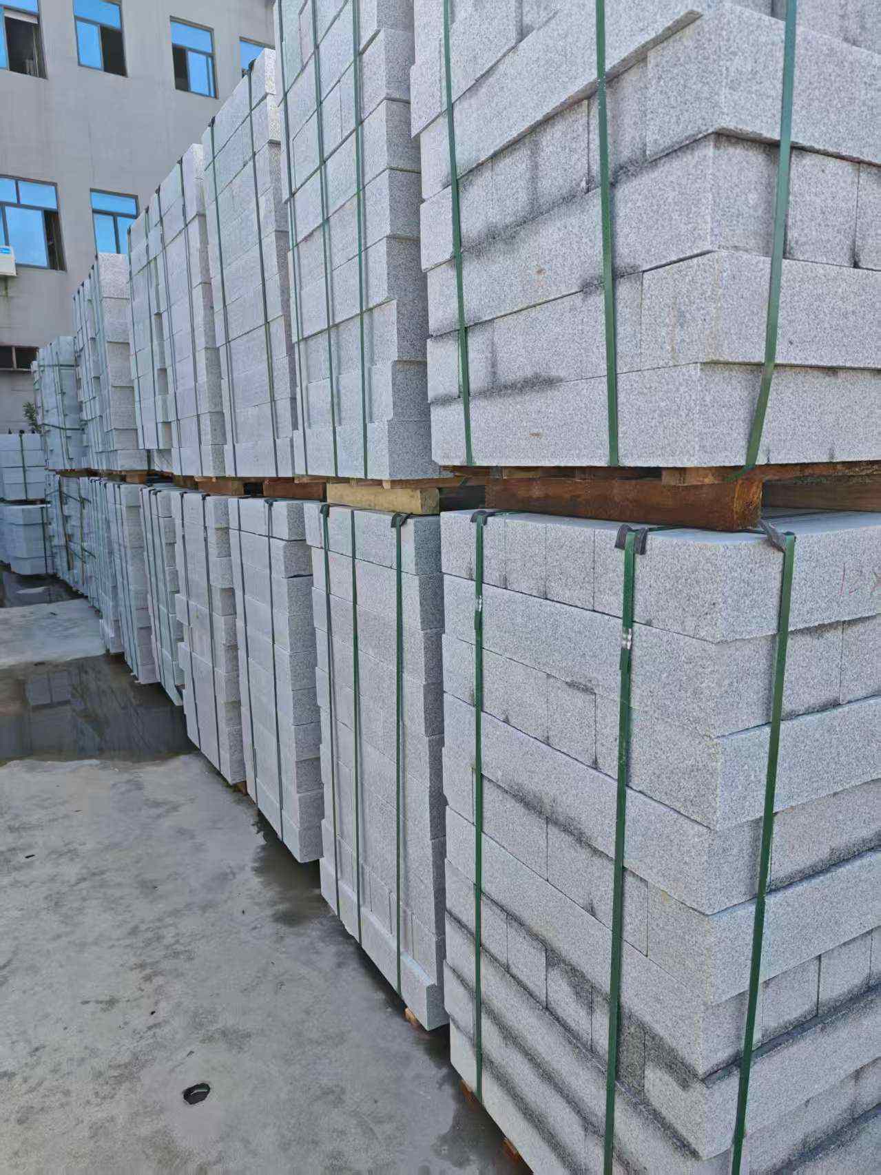 郴州芝麻白路牙石，路侧石